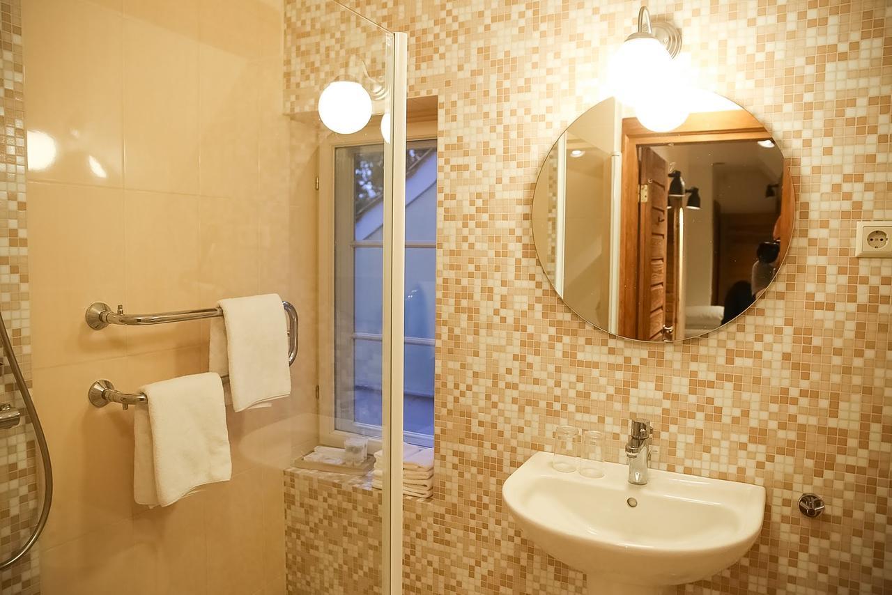Botique&SPA Hotel Berkenes Manor Ziedkalne Extérieur photo